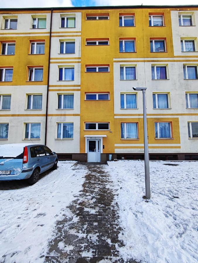 Plonia Economy Hostel Szczecin Bagian luar foto